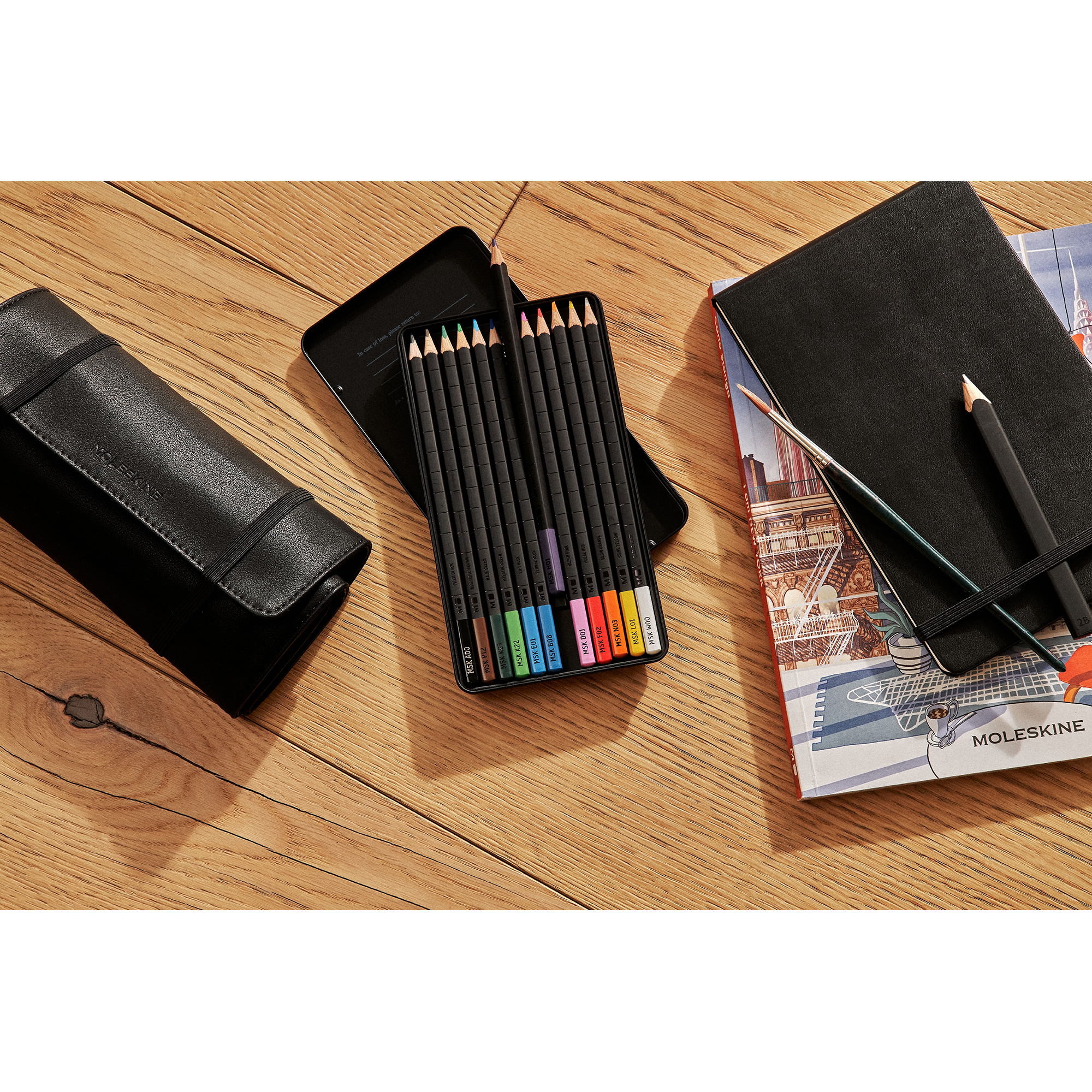 Moleskine® Coloring Kit - Sketchbook and Watercolor...