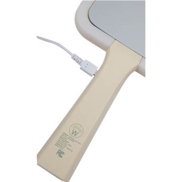 Wellable™ LED Mirror with Stand