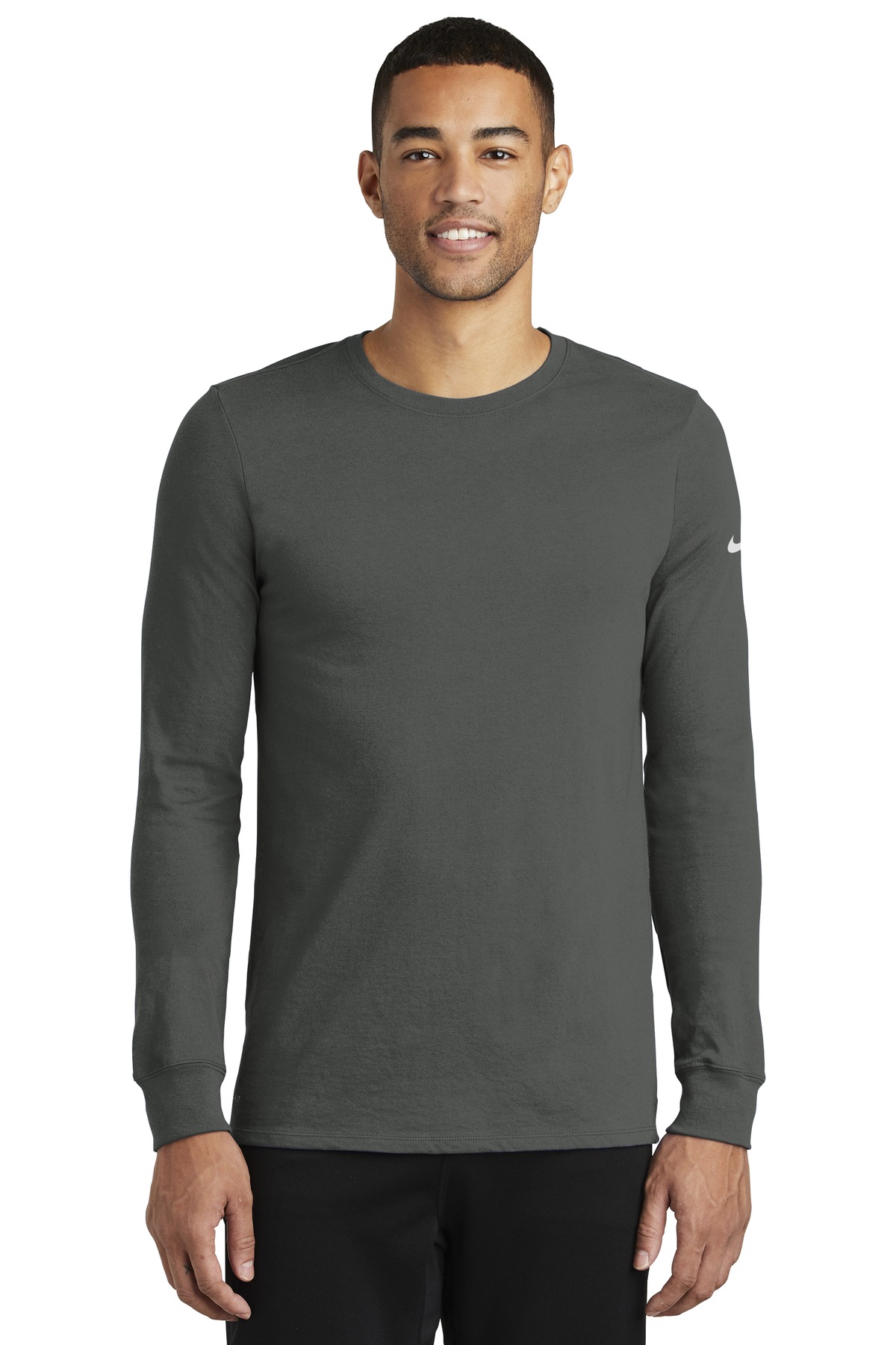 Nike Dri-FIT Cotton/Poly Long Sleeve Tee. NKBQ5230